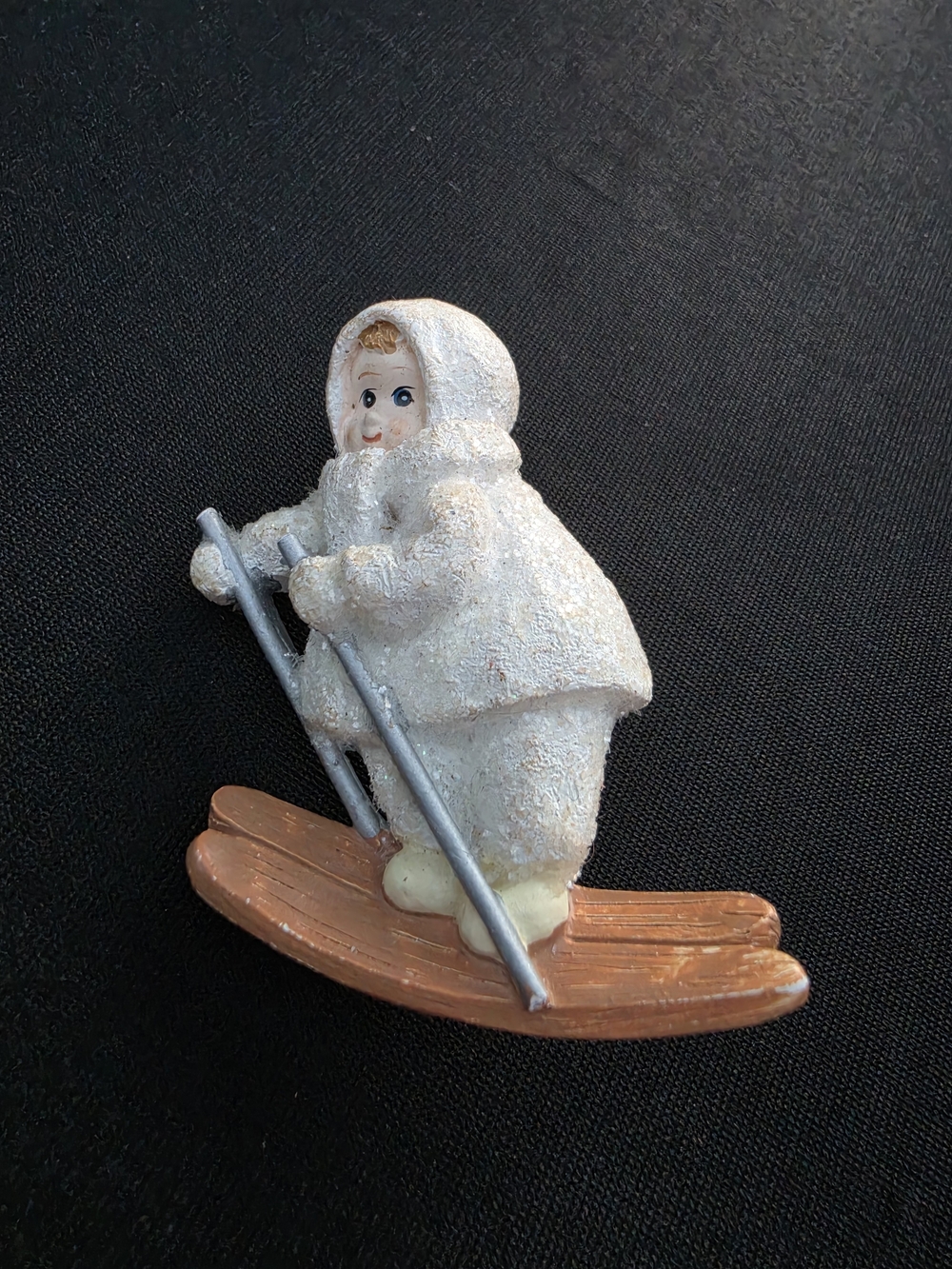 Department 56 Let's Go Skiing Pin